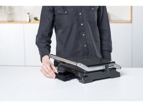 Grill elektryczny Black+Decker BXGR2200E (2200W)