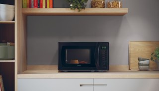 Kuchenka mikrofalowa CANDY CMWA20SDLB czarna sterowanie elektroniczne