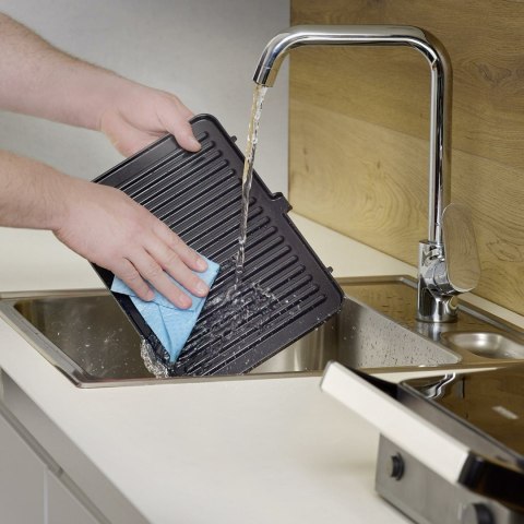 SEVERIN GRILL KONTAKTOWY, POWŁOKA CERAMICZNA, TEMP. MAKS. 230°C, WYJMOWANE PŁYTY GRILLOWE, KABEL 80 CM, MOC 800W KG 2398