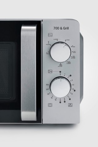 SEVERIN KUCHENKA MIKROFALOWA Z GRILLEM, MOC 700 W, 17 LITRÓW MW 7780