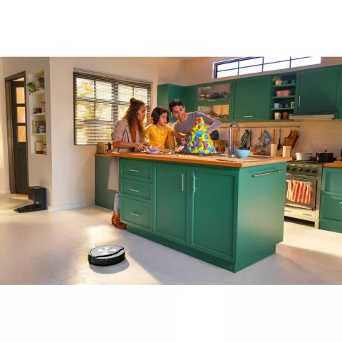 Robot sprzątający iRobot Roomba Combo j7 (czarny)