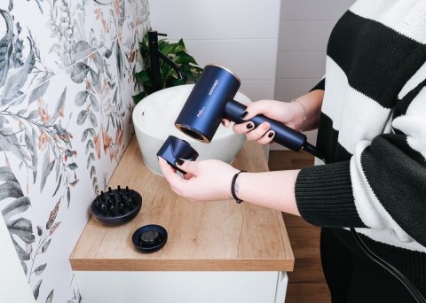 Suszarka do włosów BLDC VV8100 CONCEPT