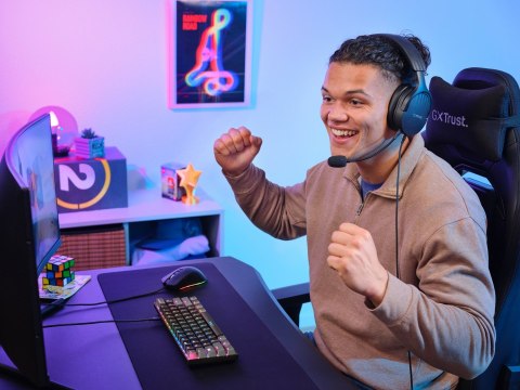 Klawiatura gamingowa TRUST GXT867 Acira Black