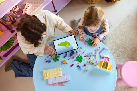 LEGO Gabby's Dollhouse 11205 Gabby