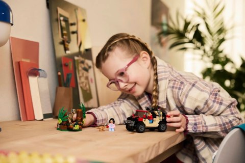 Lego 76972 Jurassic World - Ucieczka terenówką przed raptorem