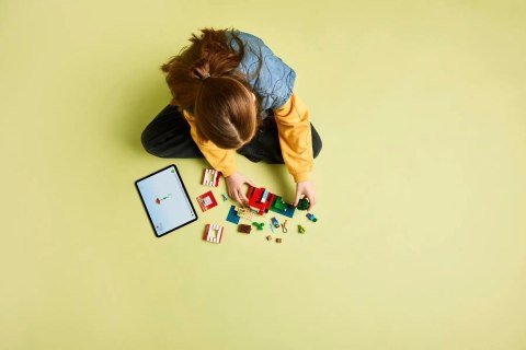 LEGO MINECRAFT 21275 THE TNT JUNGLE HOUSE