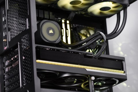 Actina iCUE 7800X3D/32GB/2TB/RTX5070Ti/850W