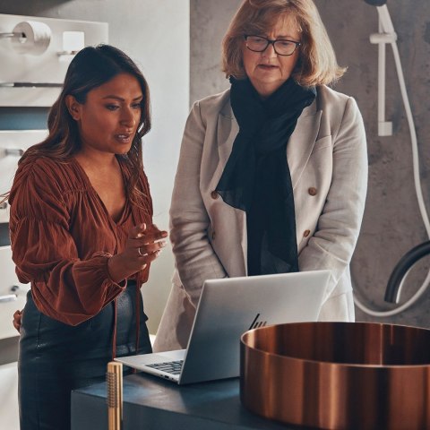 HP EliteBook 840 G10 i7-1355U 14.0"WUXGA IPS 1000nits AG Sure View Refect 16GB DDR5 SSD512 IrisXe 4G_LTE 51Wh W11Pro 3Y OnSite (