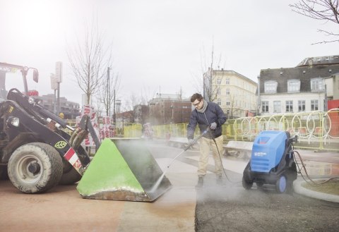 NILFISK Myjka ciśnieniowa HW z bębnem MH3C-145/600