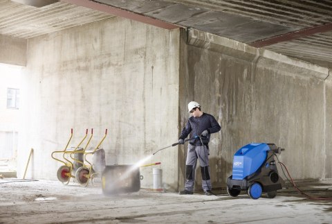 NILFISK Myjka ciśnieniowa HW z bębnem MH3C-145/600