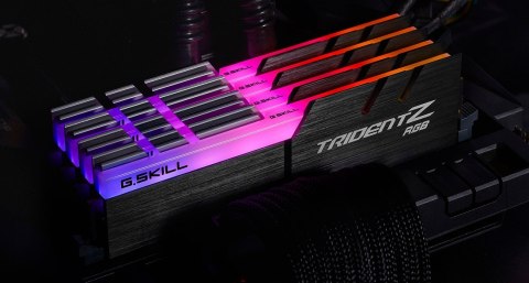 G.SKILL TRIDENTZ RGB DDR4 128GB 4X32GB 3200MHZ CL14 XMP2 F4-3200C14Q-128GTZR