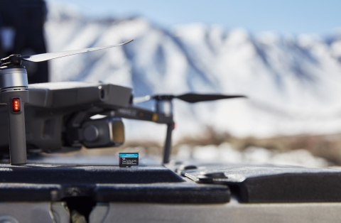 KINGSTON microSDXC Canvas Go Plus 1TB + Adapter