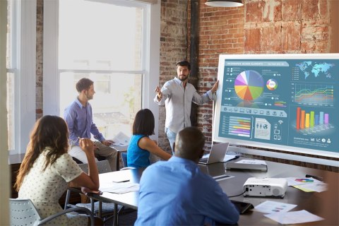 PROJEKTOR EPSON EB-W55 LCD, 4000 ANSI 16000:1